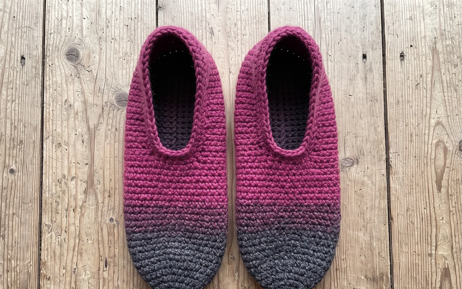 Star Gazer Slipper Socks: Einfache kostenlose Anleitung
